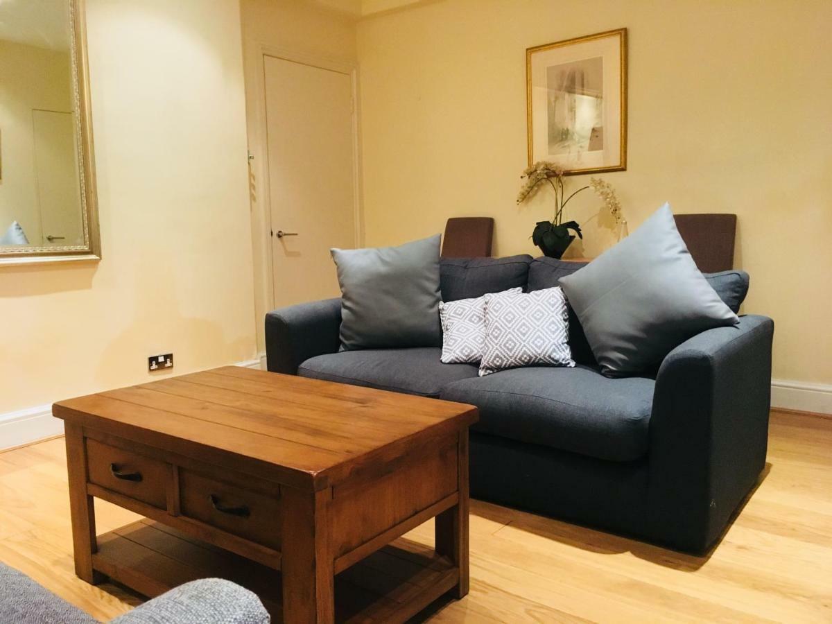 Large 2 Bedroom 2 Bathroom Apartment In Westminster London Eksteriør billede