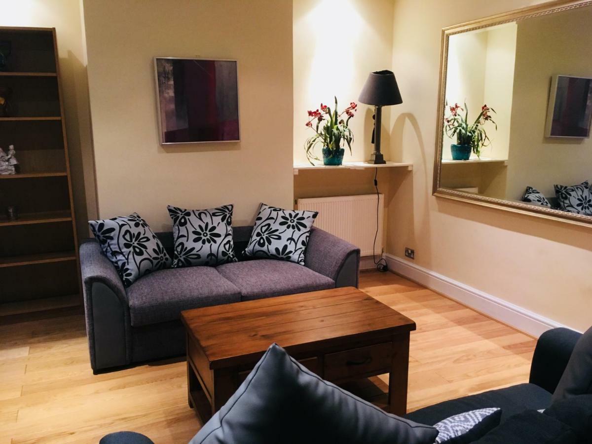 Large 2 Bedroom 2 Bathroom Apartment In Westminster London Eksteriør billede
